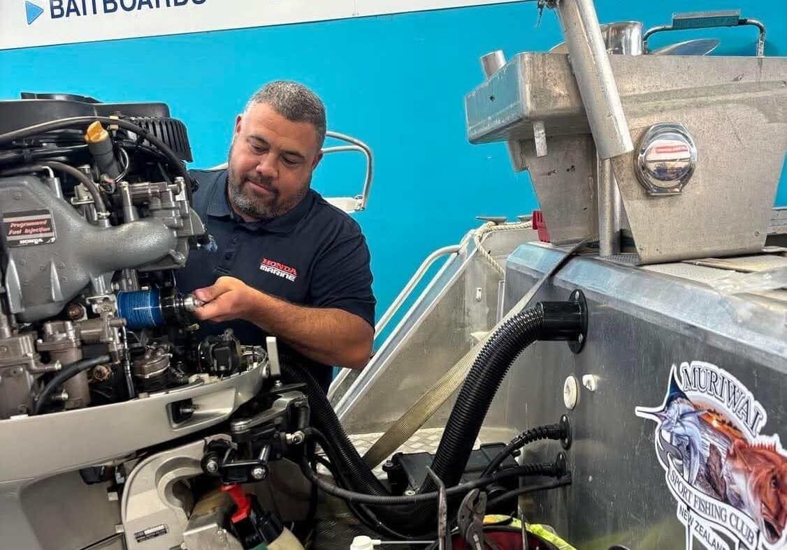 Boat Servicing Boat Servicing